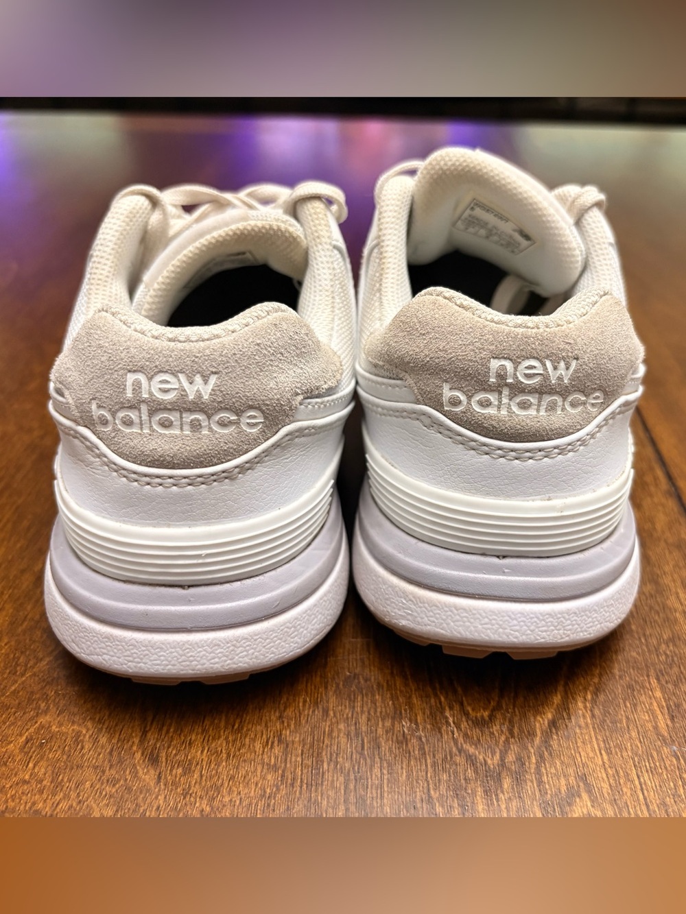 New Balance Women’s 574 Spikeless Golf Shoe / 7 - Picture 3 of 8